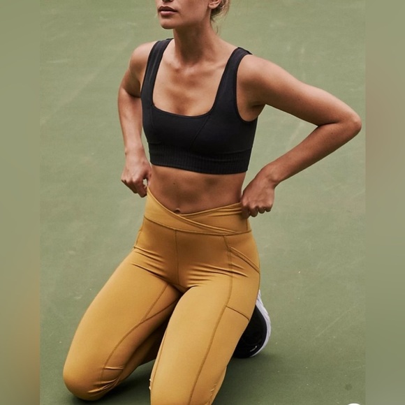 NEW FREE PEOPLE- Athletic Straight Leg Pants with Side Pocket - Picture 3 of 10